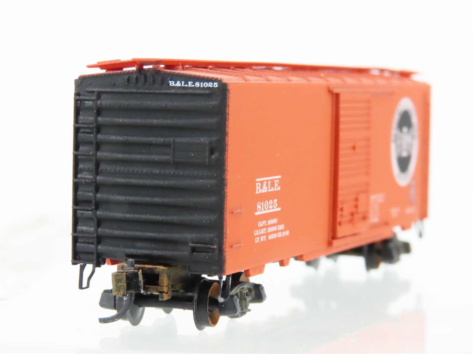 N Scale Micro-Trains/Kadee 20940 B&LE Railway 40' Boxcar #81025 Weathered