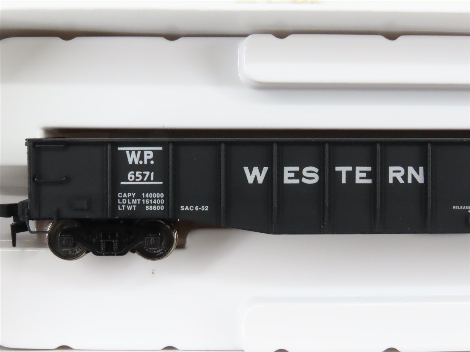 HO Scale PROTO 2000 WP Western Pacific 52' 6