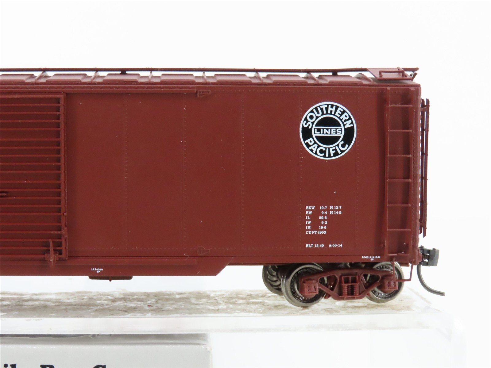 HO Scale PROTO 2000 30360 SP Southern Pacific 50' Automobile Box Car #65424