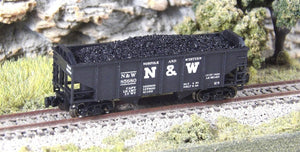 Z Scale FULL THROTTLE FT2601 N&W 33' 2-Bay Peak-End Hoppers w/ Load - Set #1