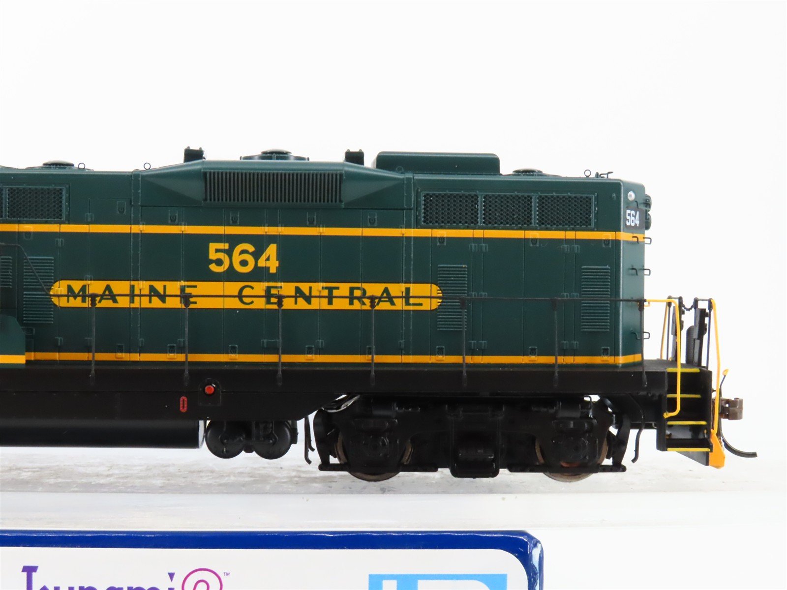 HO Athearn Genesis ATHG82717 MEC 