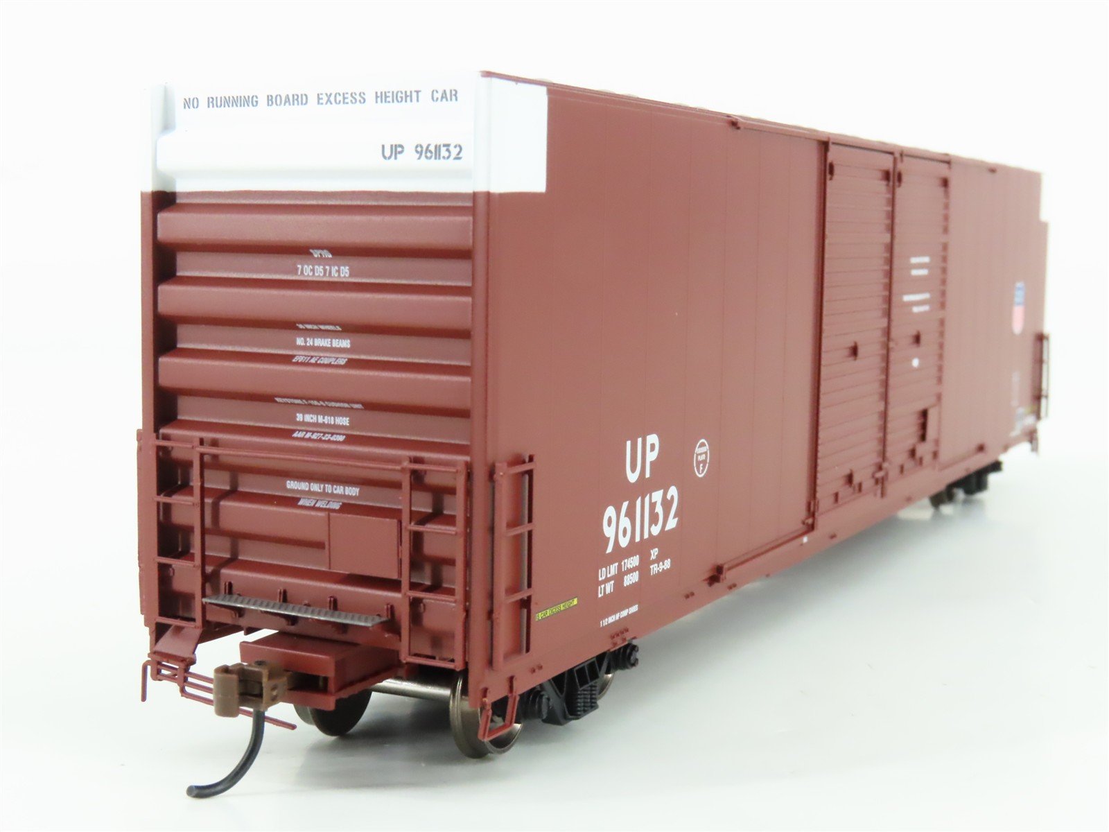 HO Scale Athearn ATH90584 UP Union Pacific 60' High Cube Box Car #961132