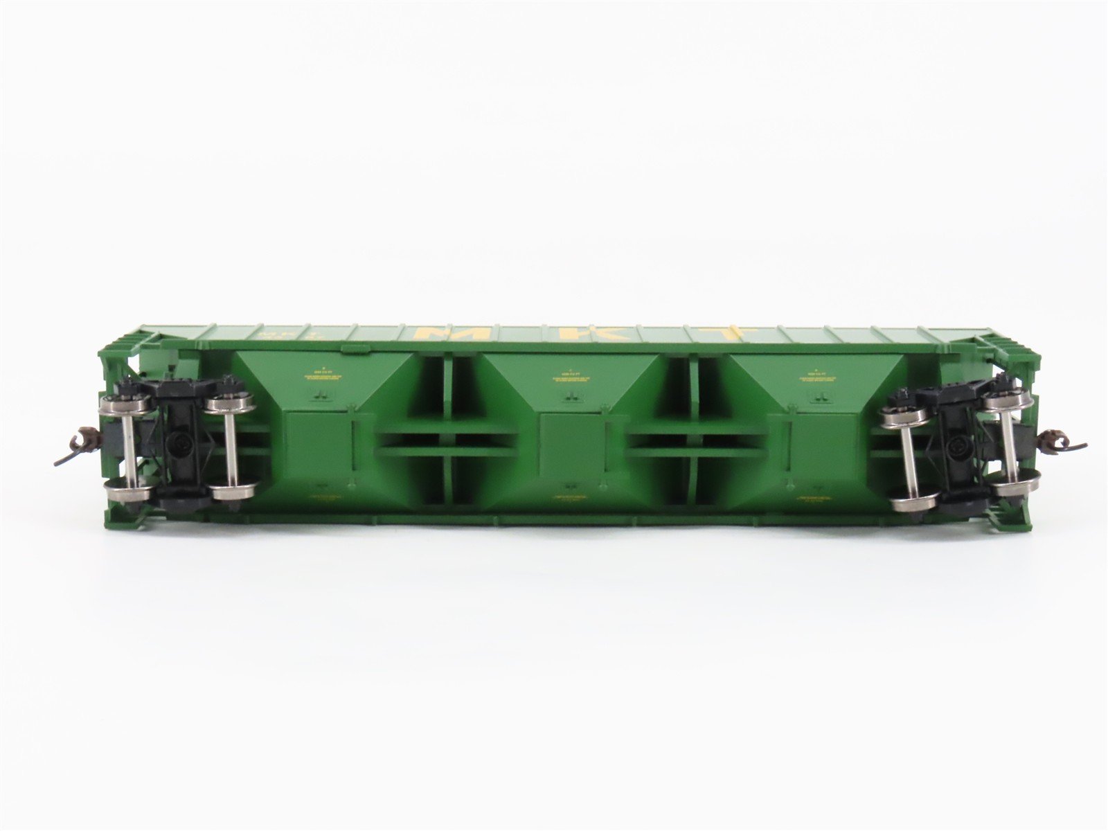HO Scale Athearn ATH18787 MKT Missouri Kansas Texas 3-Bay Covered Hopper #4367