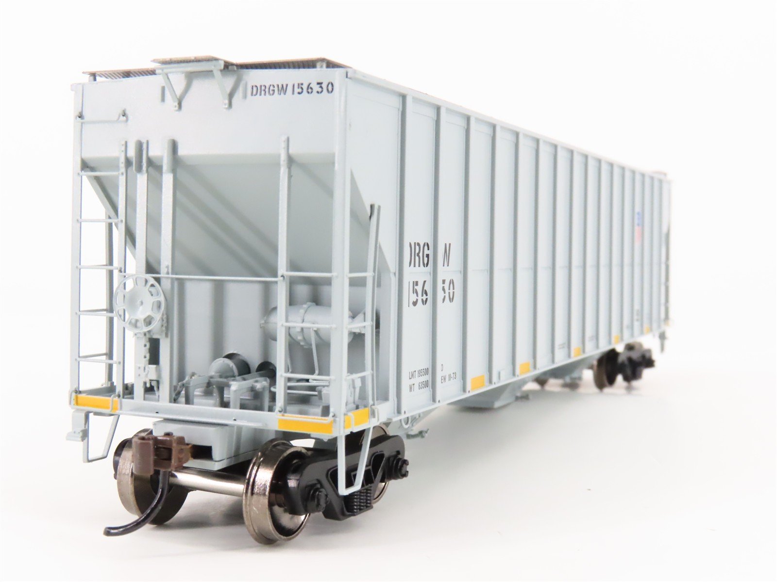 HO Scale Athearn ATH81567 UP DRGW Rio Grande 54' 3-Bay Covered Hopper #15630