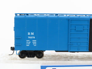 HO Scale Athearn ATH7616 BM Boston & Maine 40' Single Door Box Car #76379