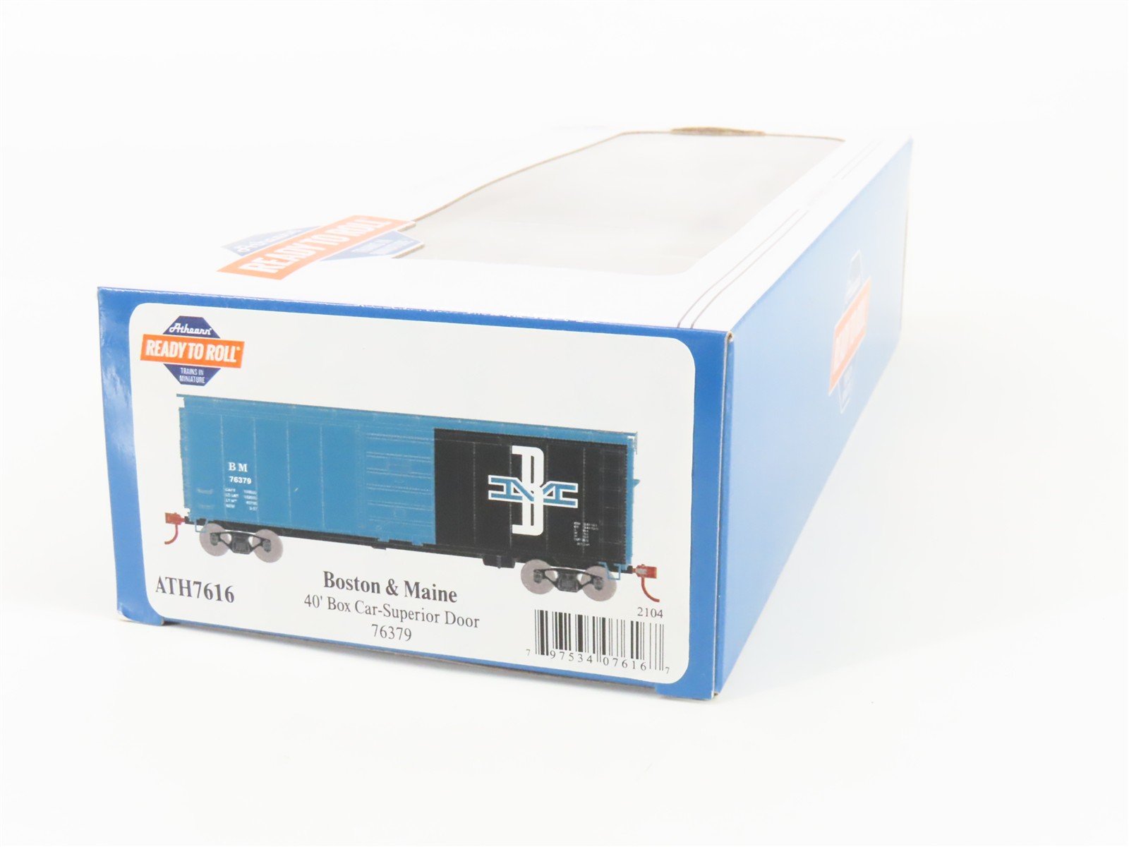 HO Scale Athearn ATH7616 BM Boston & Maine 40' Single Door Box Car #76379