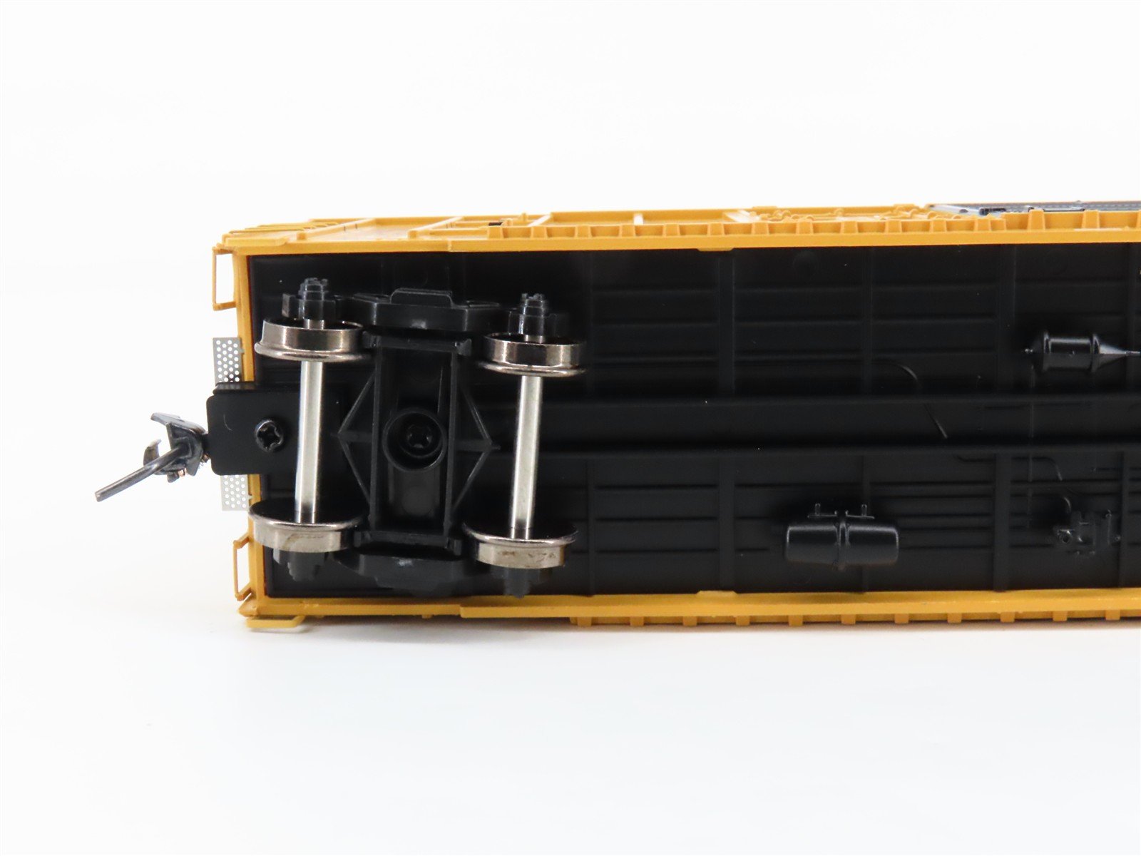 HO Scale Athearn ATH71005 ABOX Railbox 50' Combination Door Box Car #51070
