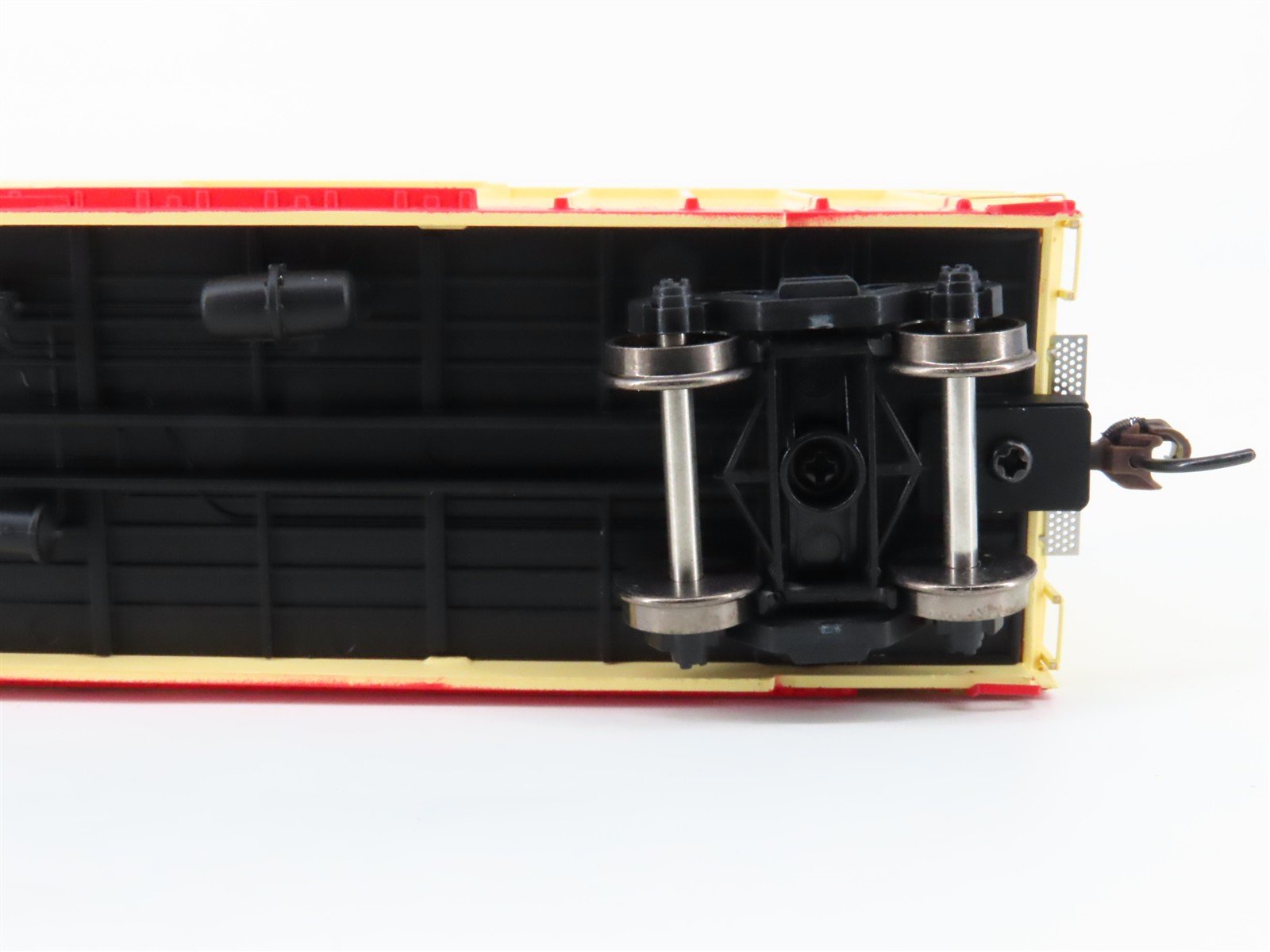 HO Scale Athearn ATH98514 SERA Sierra Railroad 50' Double Door Box Car #5035