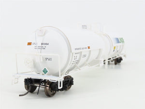 HO Scale Broadway Limited Imports 6316 UTLX Linde Cryogenic Tank Car 2-Pack