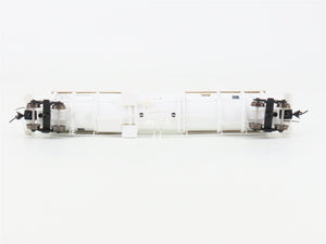 HO Scale Broadway Limited Imports 6316 UTLX Linde Cryogenic Tank Car 2-Pack