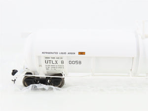HO Scale Broadway Limited Imports 6316 UTLX Linde Cryogenic Tank Car 2-Pack