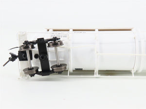 HO Scale Broadway Limited Imports 6316 UTLX Linde Cryogenic Tank Car 2-Pack