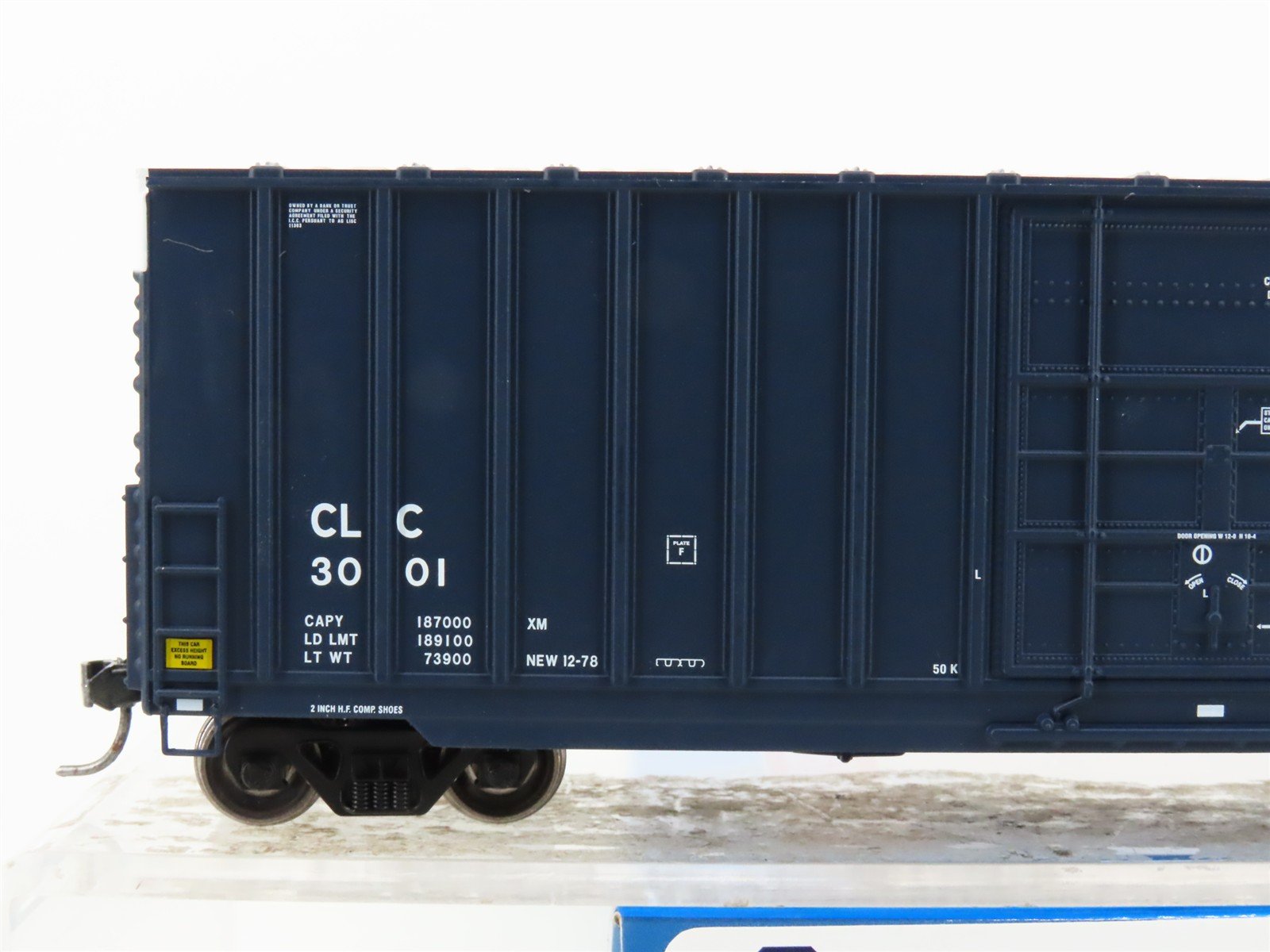 HO Scale Athearn Roundhouse RND1512 CLC Columbia & Cowlitz 50' Box Car #3001