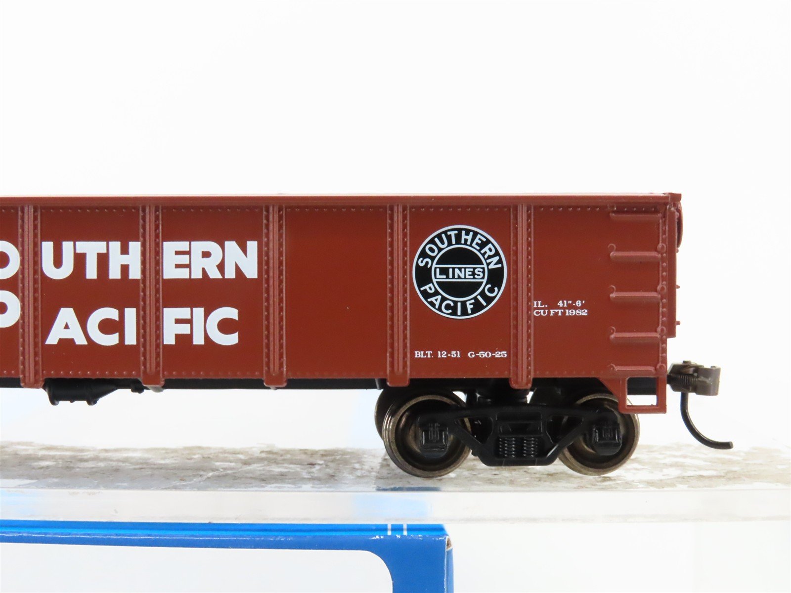 HO Scale Athearn Roundhouse RND1229 SP Southern Pacific 40' Gondola #300410