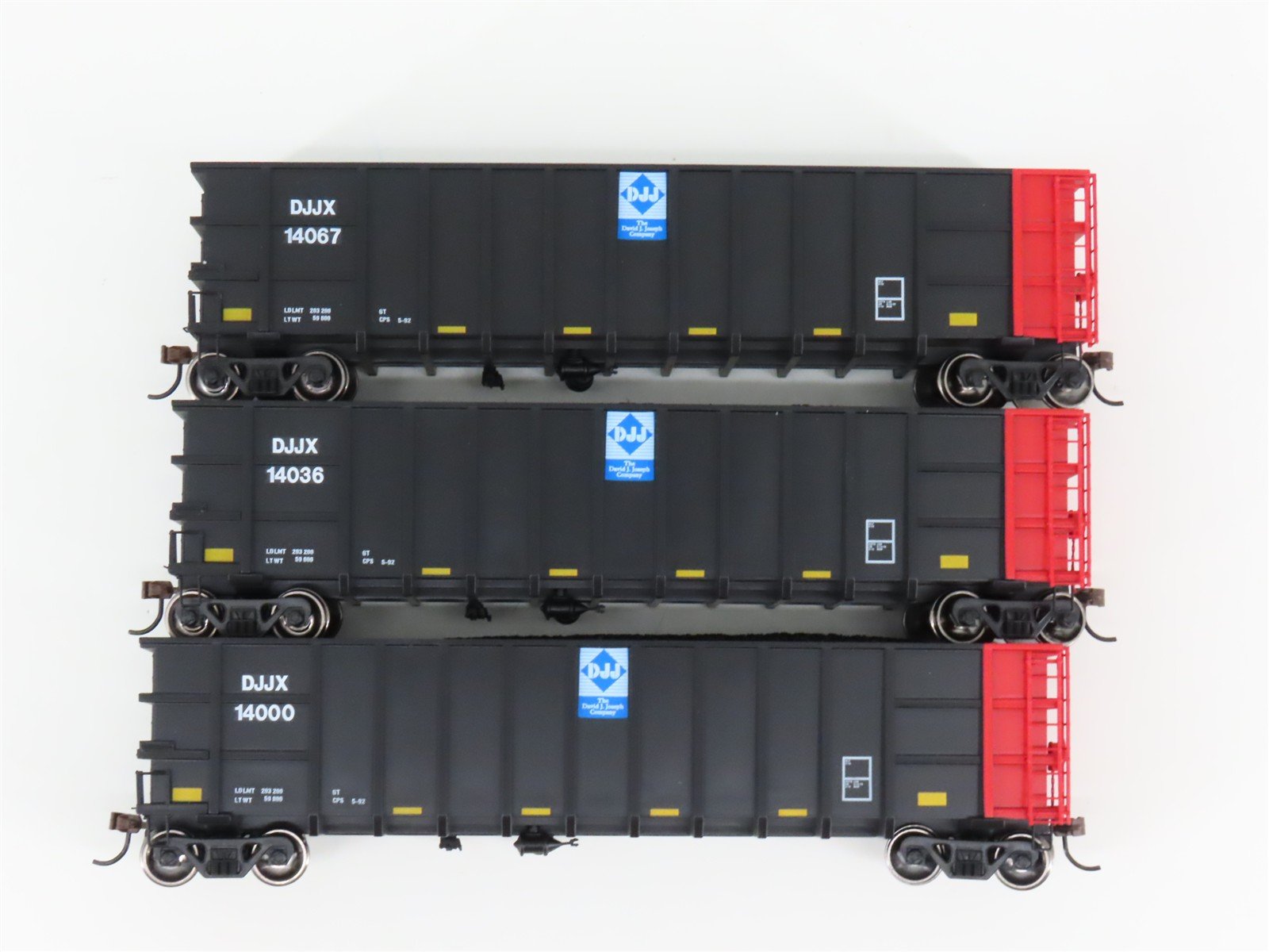 HO Scale Athearn ATH7472 DJJX David J Joseph Company Coal Gondola w/ Load 3-Pack