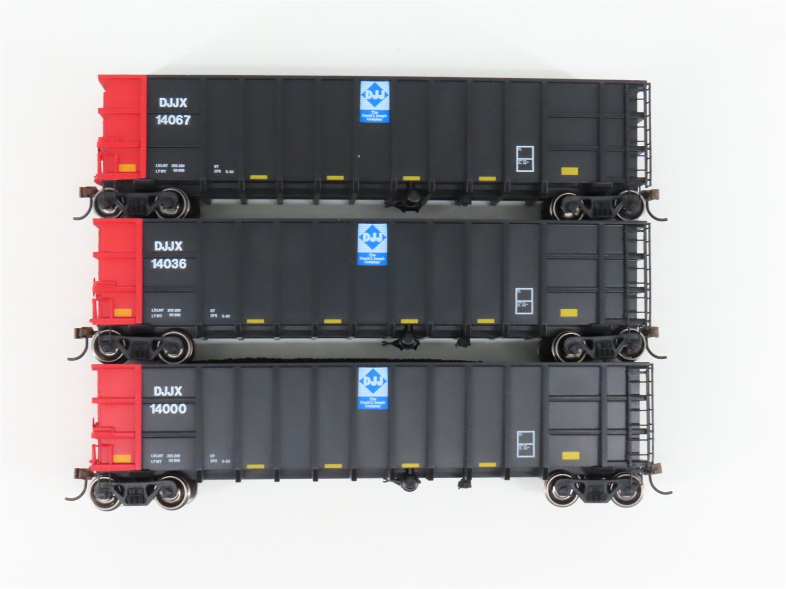HO Scale Athearn ATH7472 DJJX David J Joseph Company Coal Gondola w/ Load 3-Pack