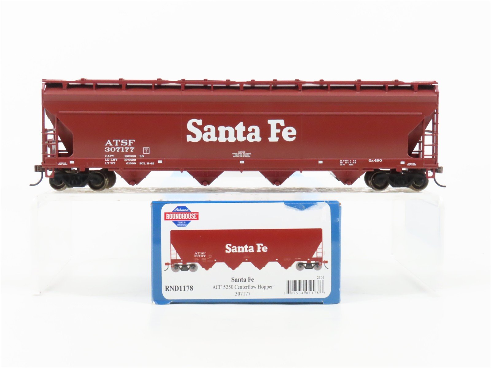 HO Athearn Roundhouse RND1178 ATSF Santa Fe 4-Bay Centerflow Hopper #307177