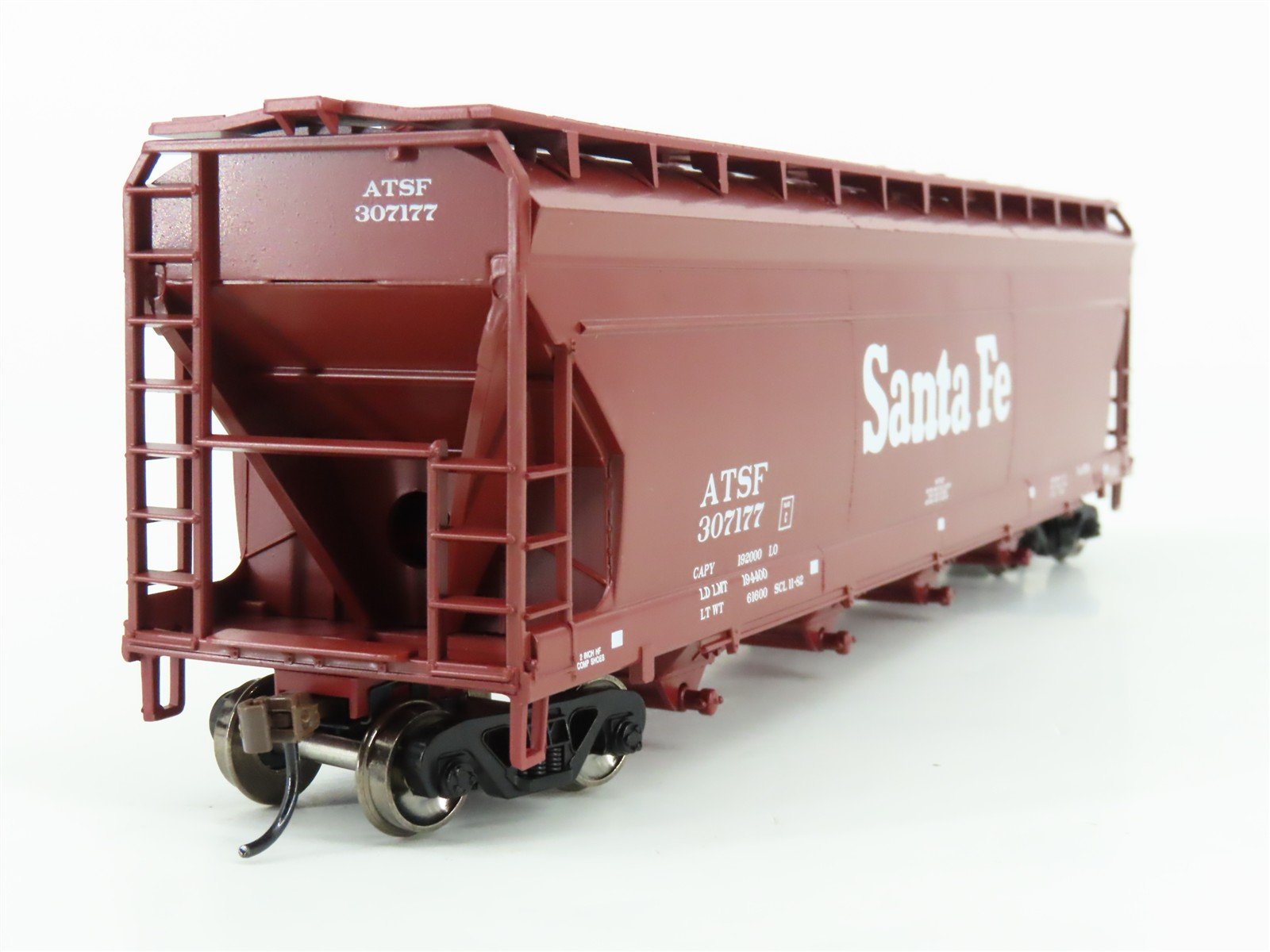 HO Athearn Roundhouse RND1178 ATSF Santa Fe 4-Bay Centerflow Hopper #307177