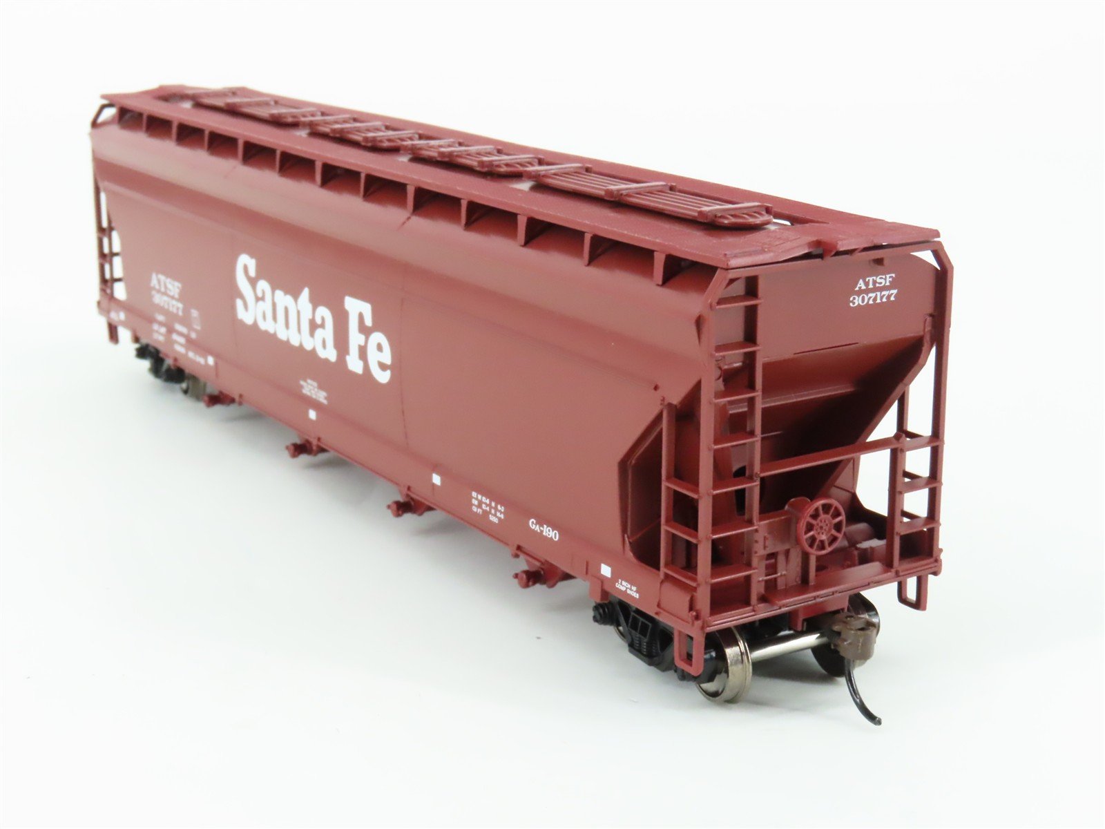 HO Athearn Roundhouse RND1178 ATSF Santa Fe 4-Bay Centerflow Hopper #307177