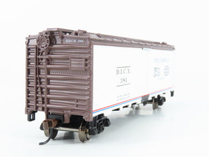 HO Scale Athearn Roundhouse RND2198 DICX Pure Carbonic Co. 40' Steel Reefer #381