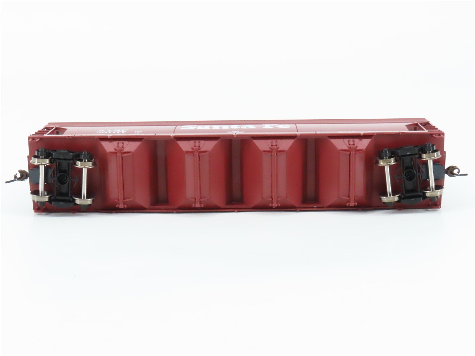 HO Athearn Roundhouse RND1178 ATSF Santa Fe 4-Bay Centerflow Hopper #307177