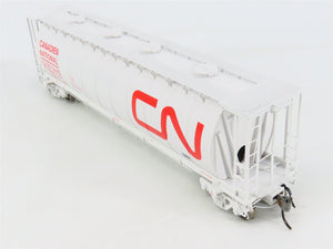 HO Scale Rapido 127024A CN Canadian National 4-Bay Covered Hopper #371946