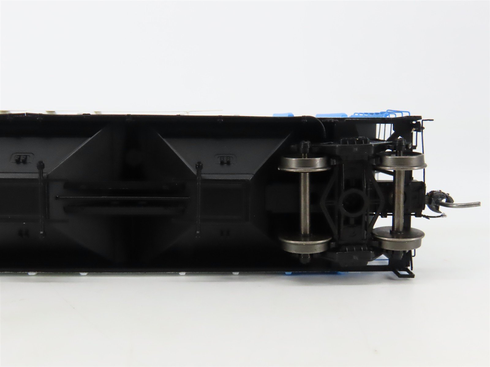 HO Scale ExactRail Platinum EP-80207-1 TLDX Peavey Company 3-Bay Hopper #2660
