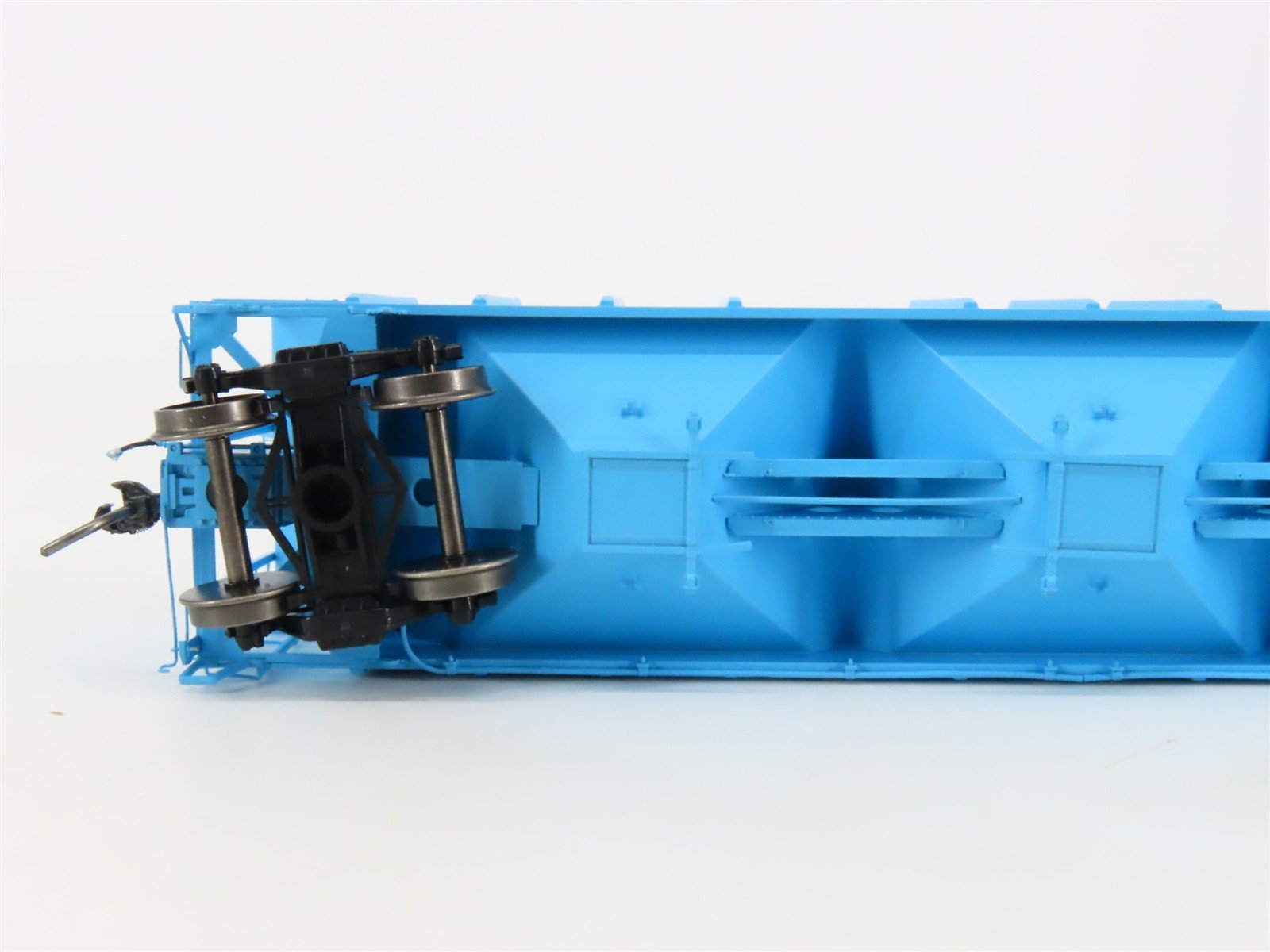 HO ExactRail Platinum EP-80203-2 ROCK The Rock 3-Bay Covered Hopper #508133