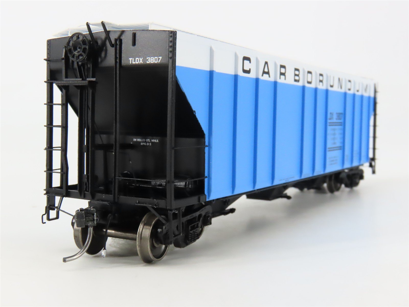 HO Scale ExactRail Platinum EP-80210-2 TLDX Carborundum 3-Bay Hopper #3807