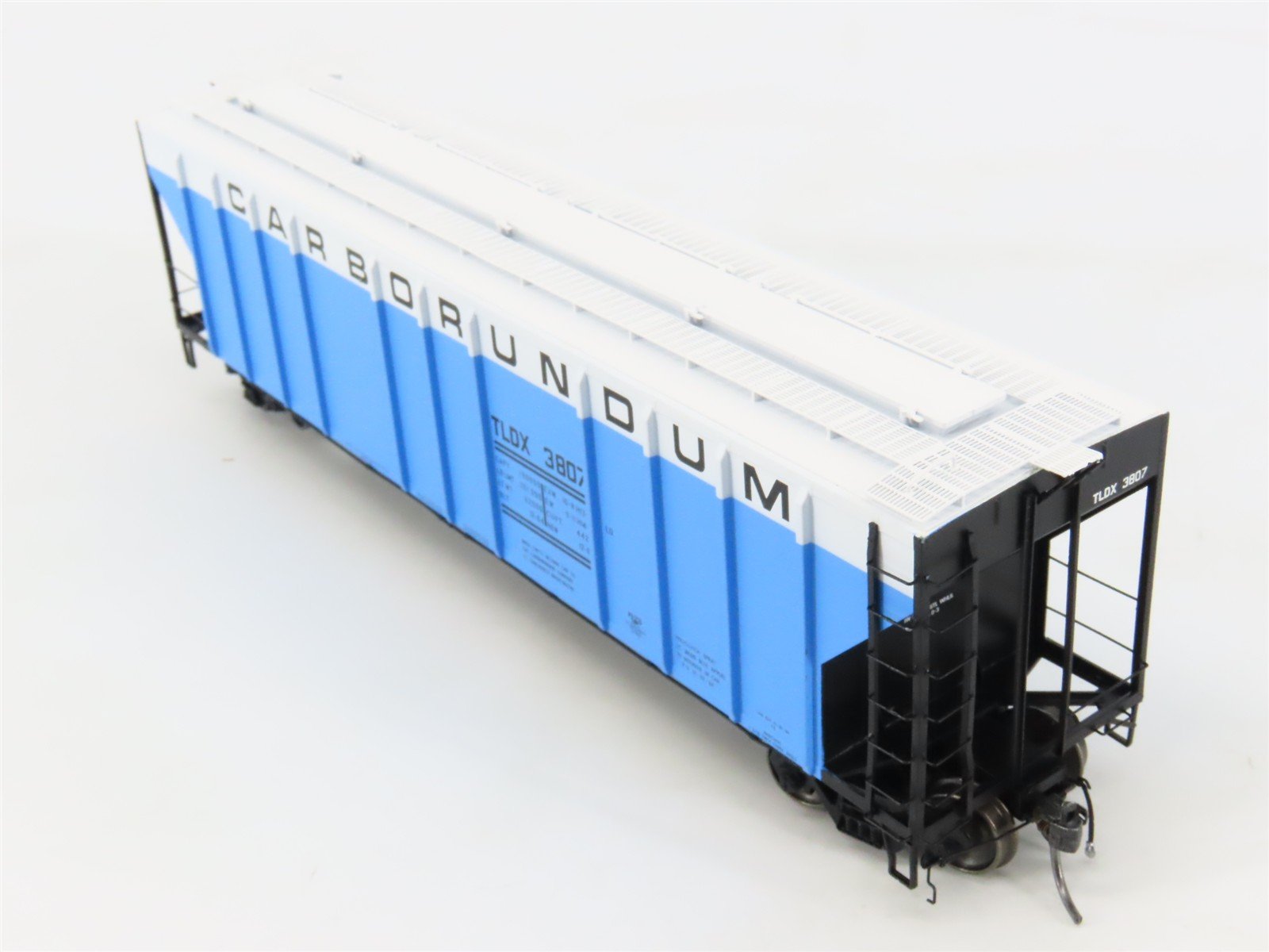HO Scale ExactRail Platinum EP-80210-2 TLDX Carborundum 3-Bay Hopper #3807