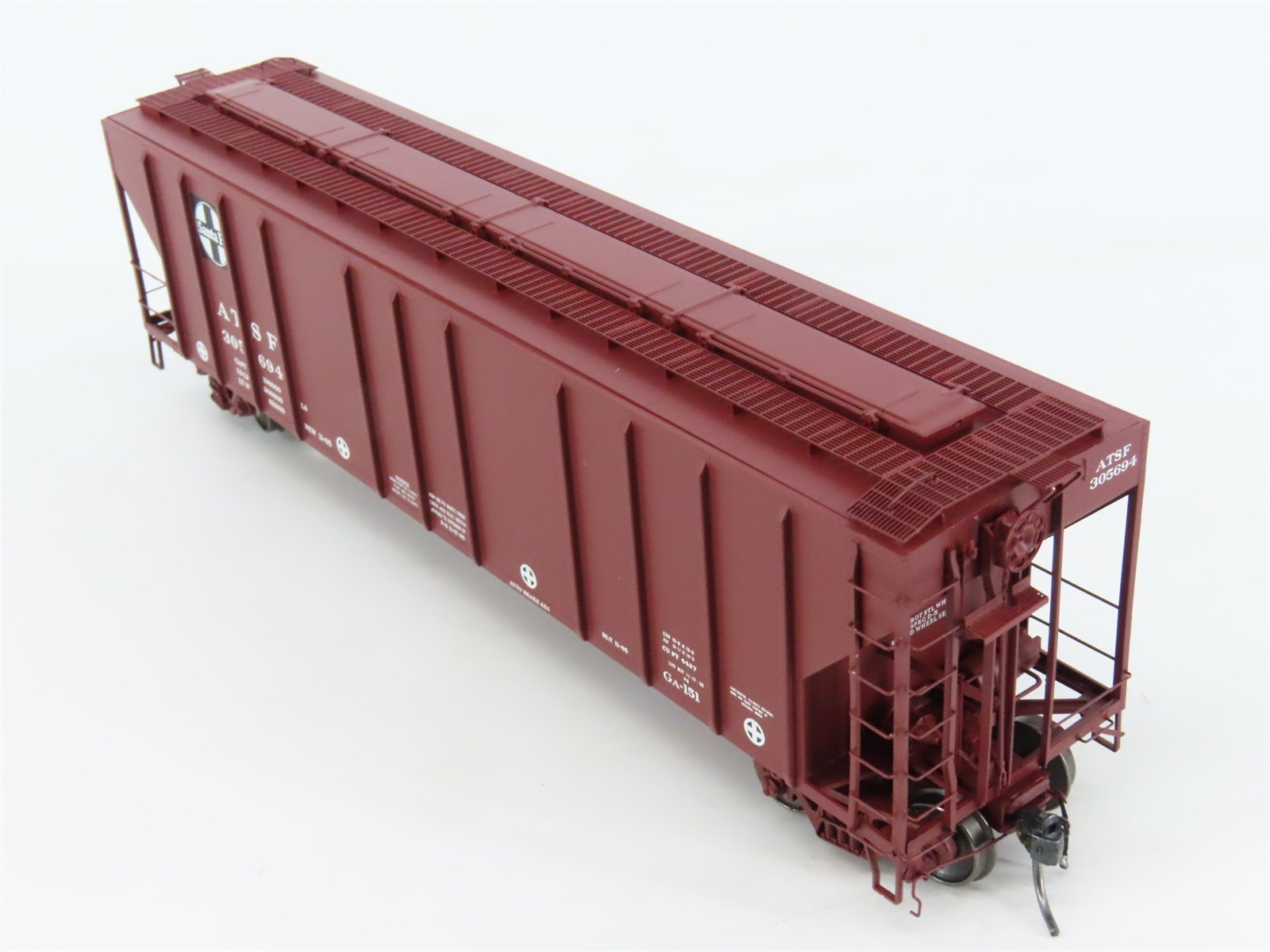HO Scale ExactRail Platinum EP-80199-1 ATSF Santa Fe 3-Bay Hopper #305694