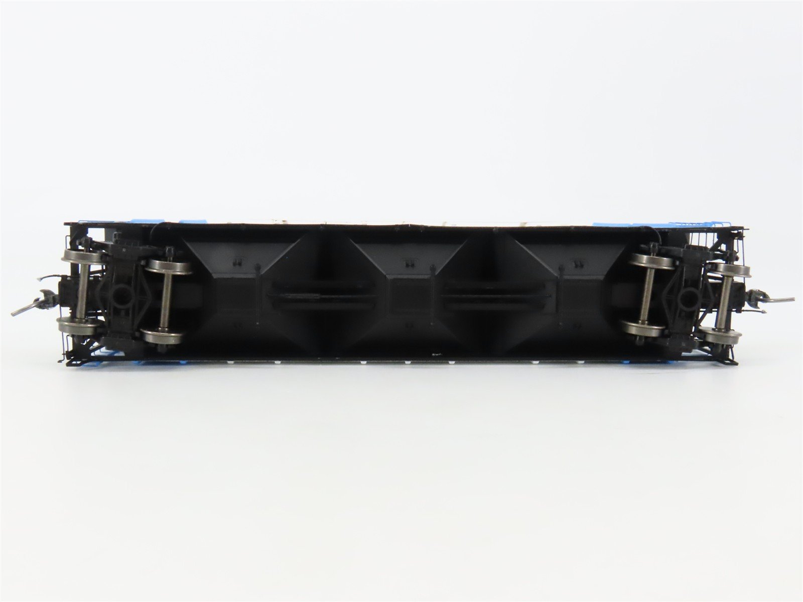 HO Scale ExactRail Platinum EP-80207-2 TLDX Peavey Company 3-Bay Hopper #2666