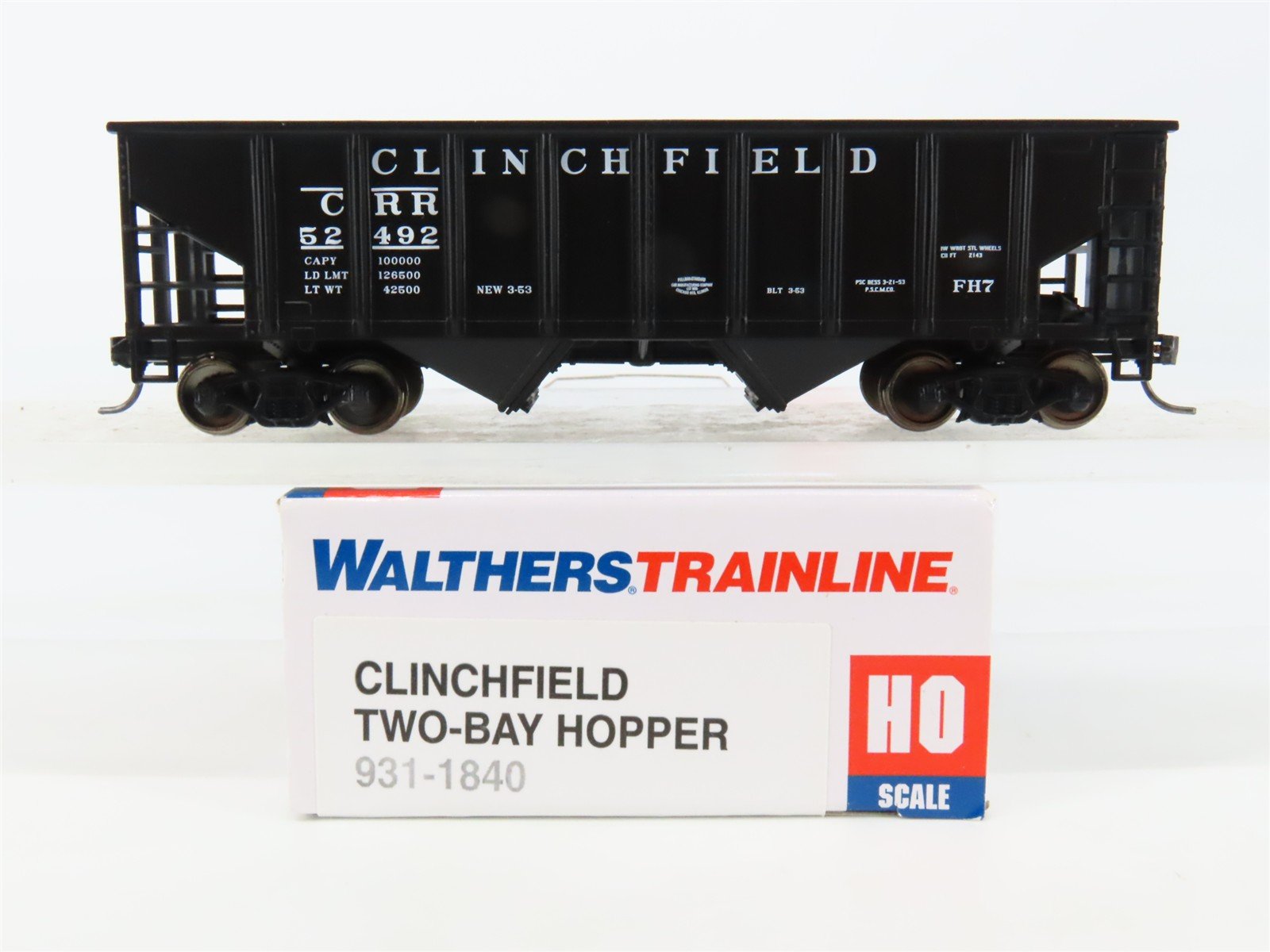 HO Scale Walthers Trainline 931-1840 CRR Clinchfield 2-Bay Open Hopper #52492