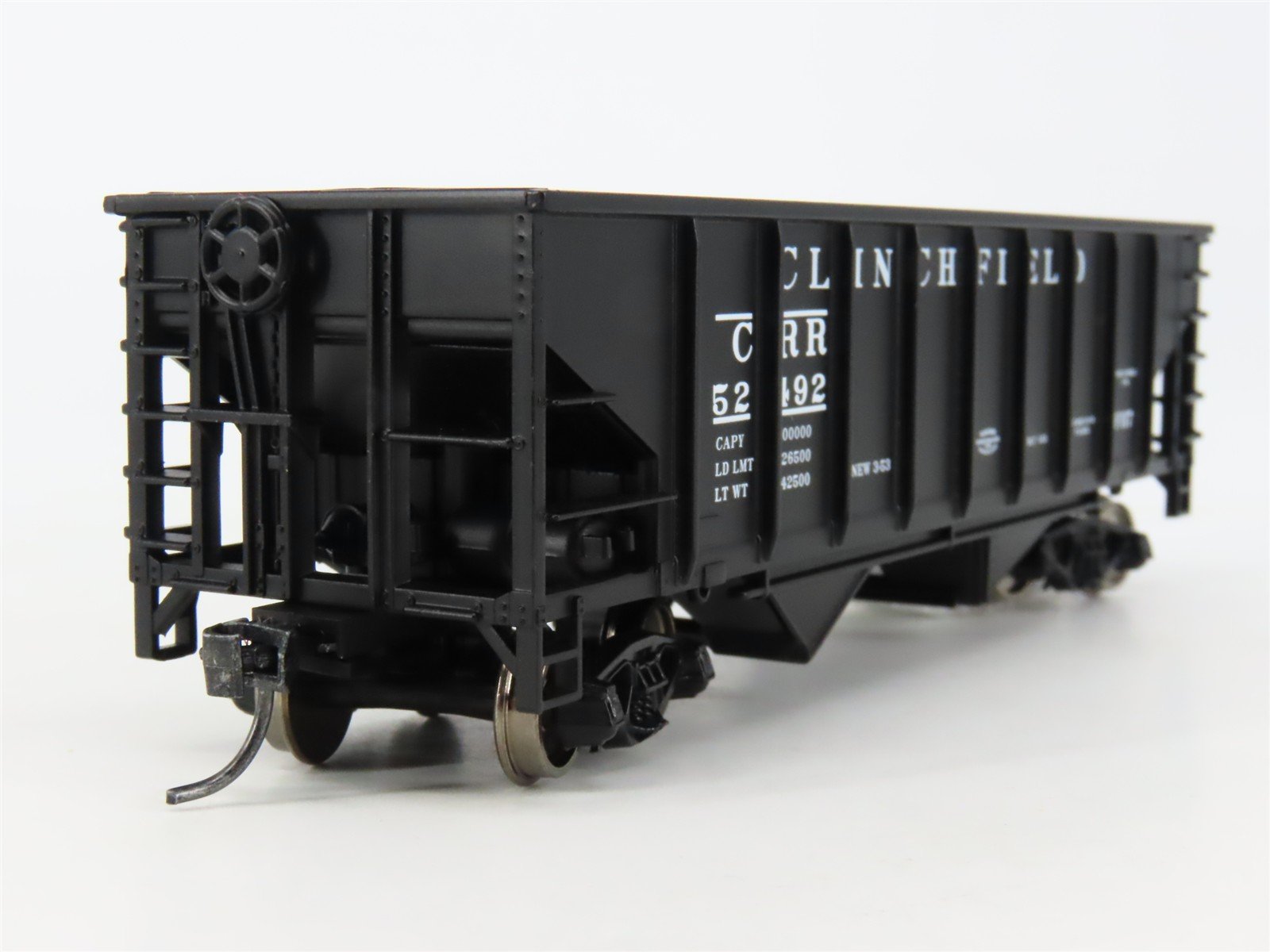 HO Scale Walthers Trainline 931-1840 CRR Clinchfield 2-Bay Open Hopper #52492