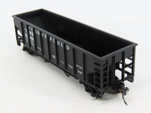HO Scale Walthers Trainline 931-1840 CRR Clinchfield 2-Bay Open Hopper #52492