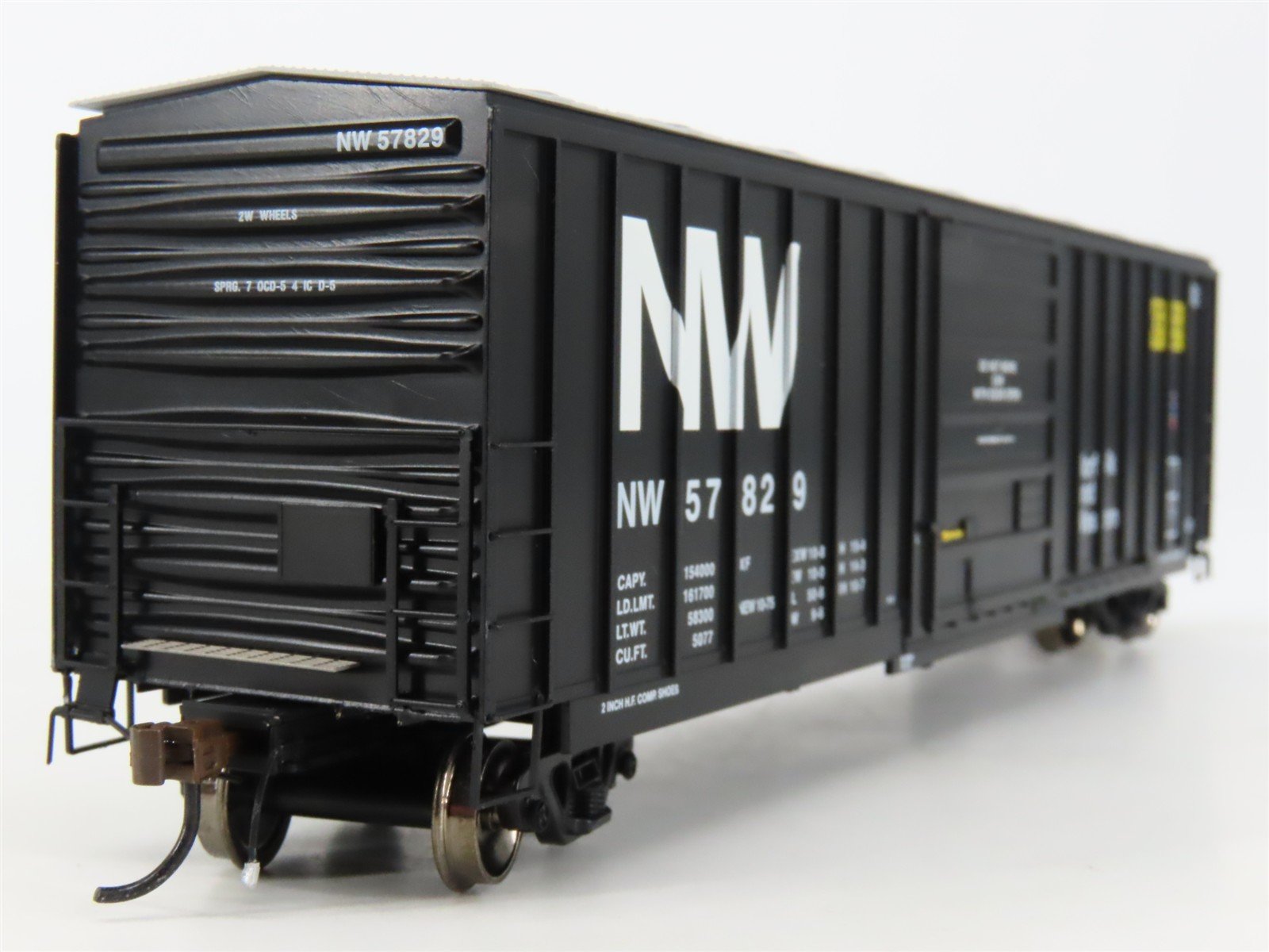 HO Scale Athearn Genesis ATHG26864 NW Norfolk & Western 50' Box Car #57829