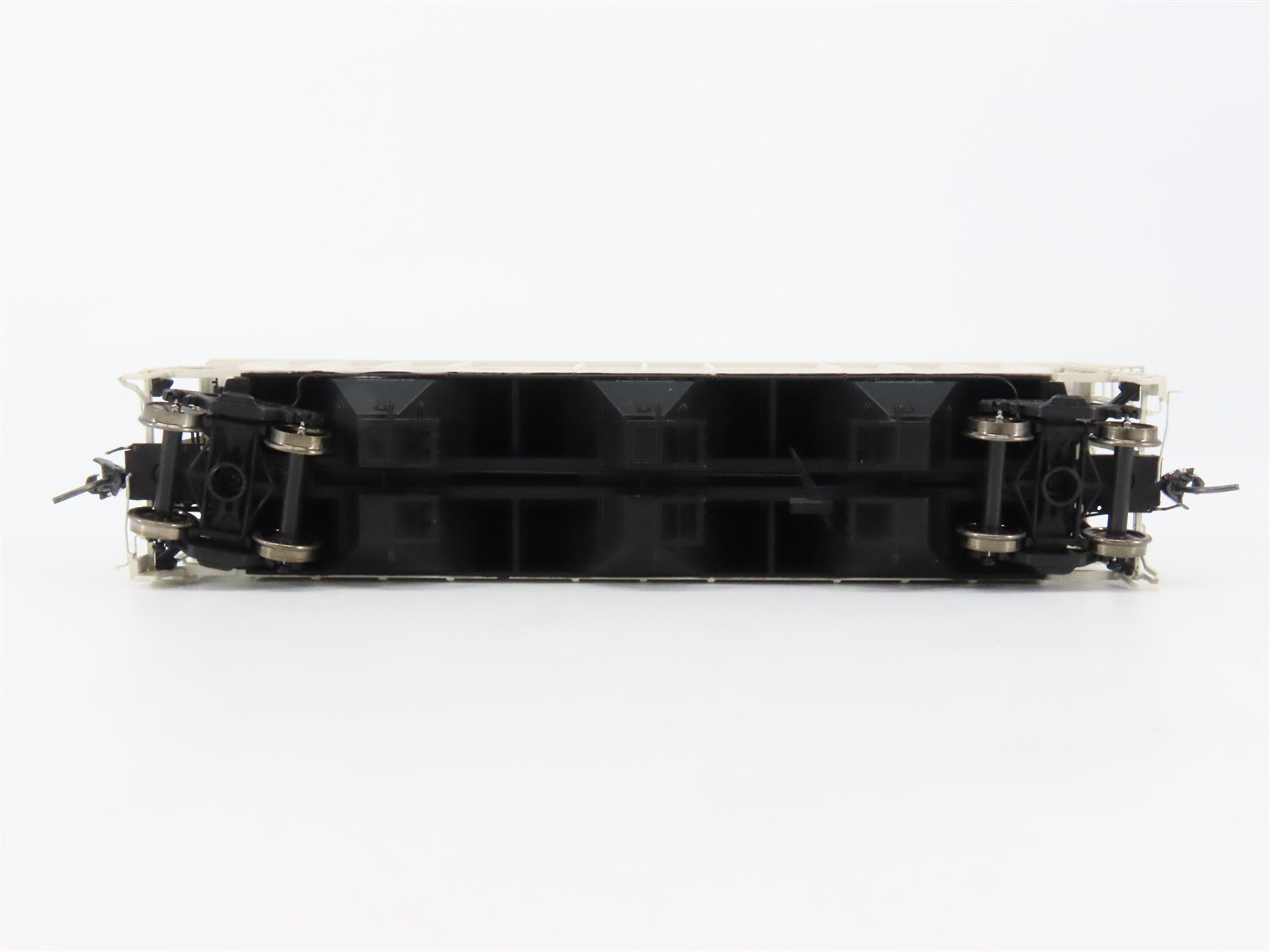 HO Athearn Genesis ATHG73607 P&LE Pittsburgh & Lake Erie 3-Bay Hopper #1739