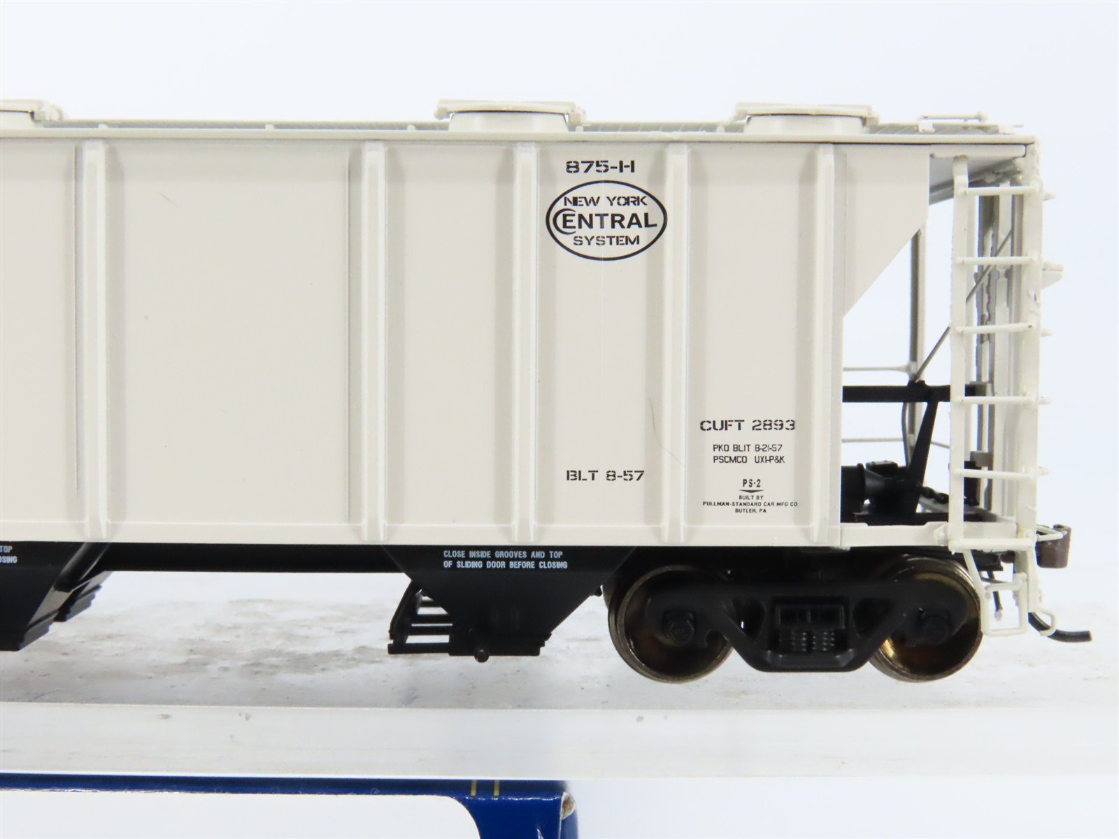 HO Athearn Genesis ATHG73608 P&LE Pittsburgh & Lake Erie 3-Bay Hopper #1782
