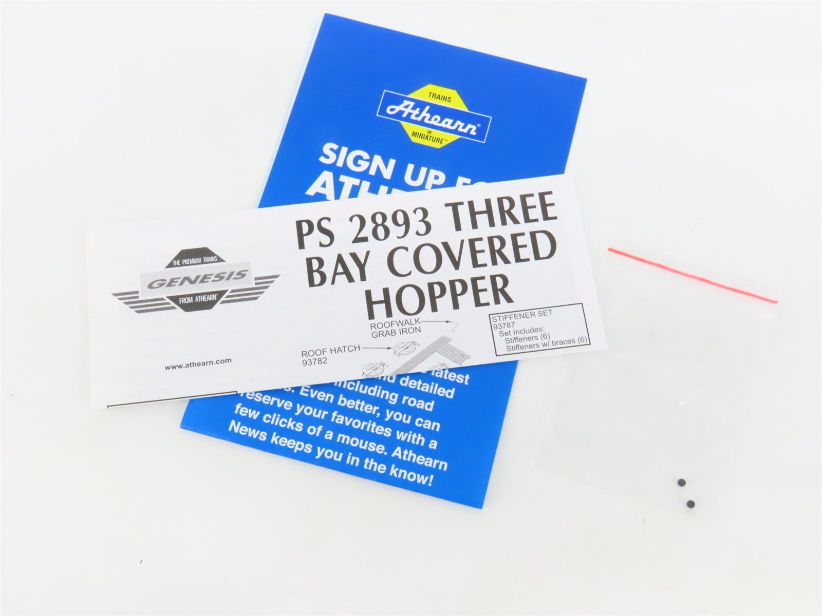 HO Athearn Genesis ATHG73608 P&LE Pittsburgh & Lake Erie 3-Bay Hopper #1782