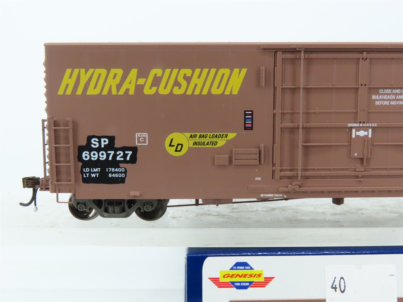 HO Scale Athearn Genesis ATHG26831 SP Southern Pacific 50' Box Car #699727