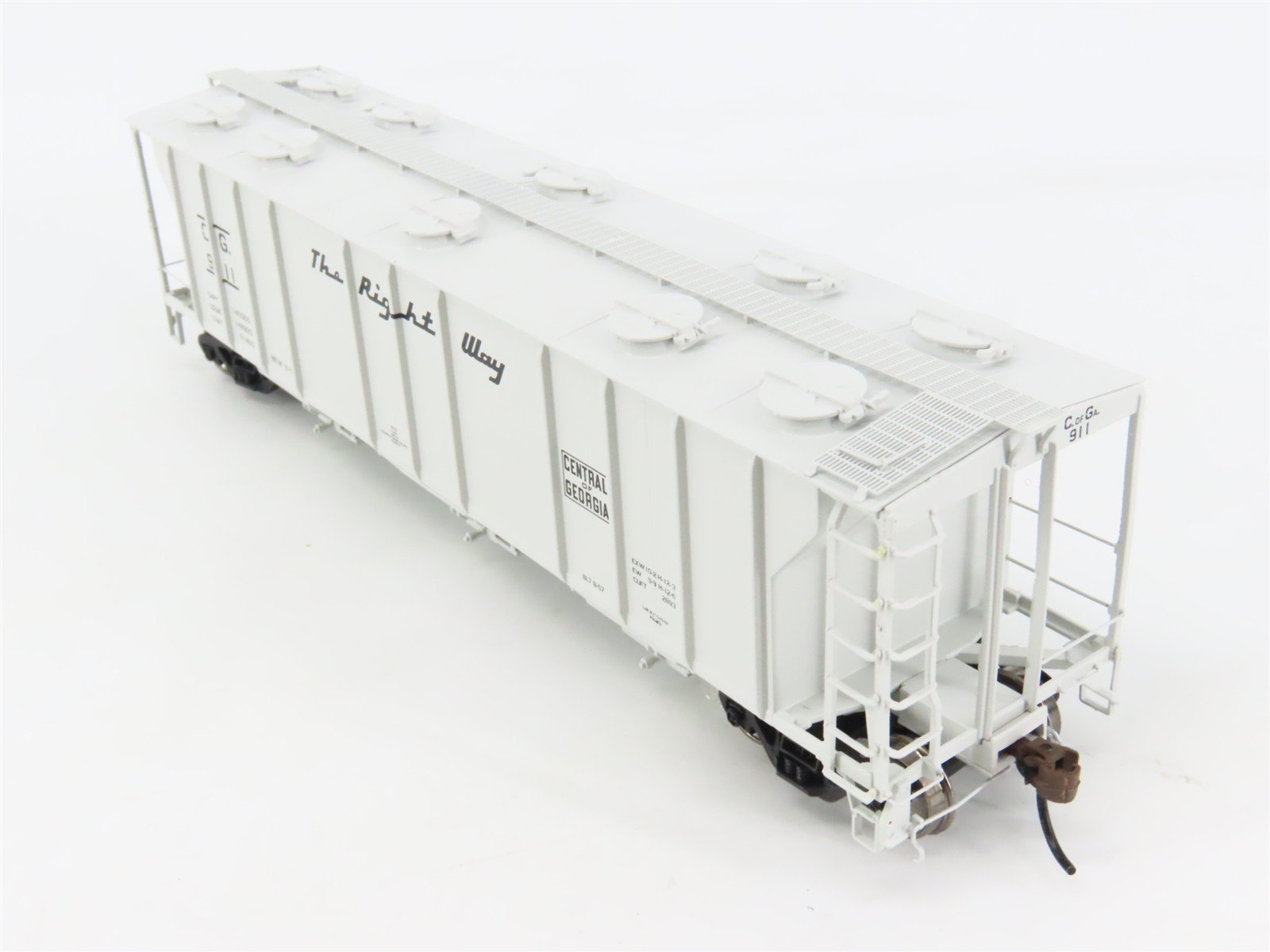 HO Scale Athearn Genesis ATHG73599 CG Central of Georgia 3-Bay Hopper #911