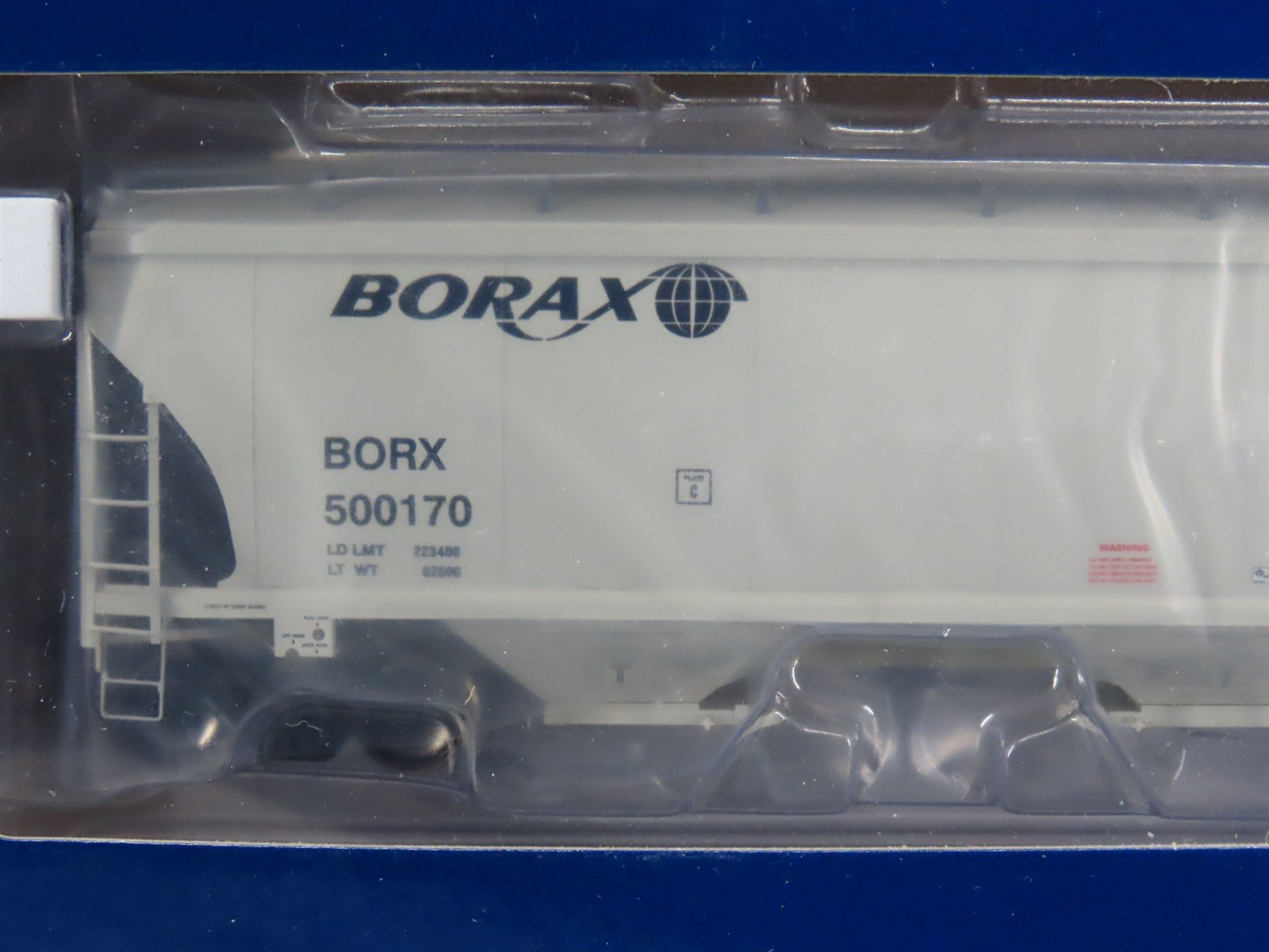 HO Scale Athearn Genesis ATHG90014 BORX Borax 3-Bay Covered Hopper 3-Pack Sealed
