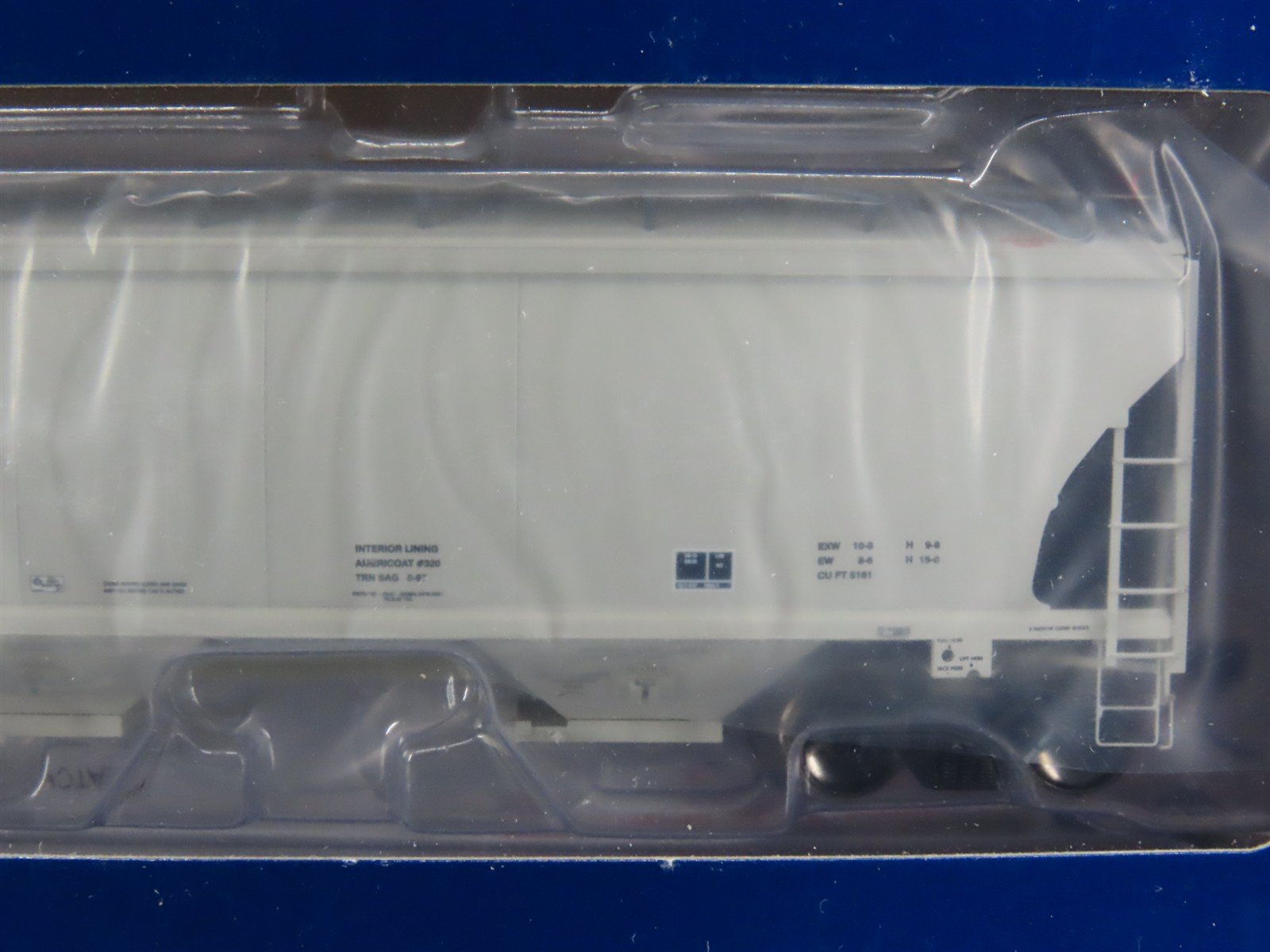 HO Scale Athearn Genesis ATHG90014 BORX Borax 3-Bay Covered Hopper 3-Pack Sealed