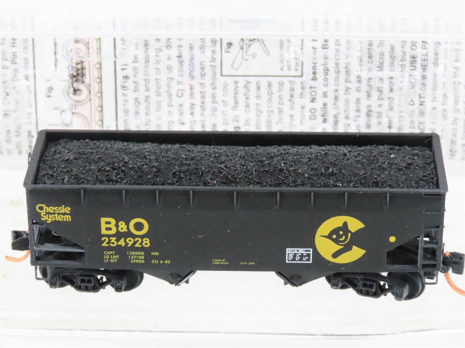 N Micro-Trains MTL 05544510 B&O Chessie 2-Bay Hopper #234928 w/ Load - Weathered