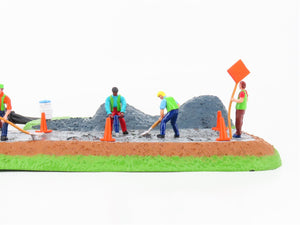 O 1/48 Scale Lionel 2129060 Animated Road Crew Scene