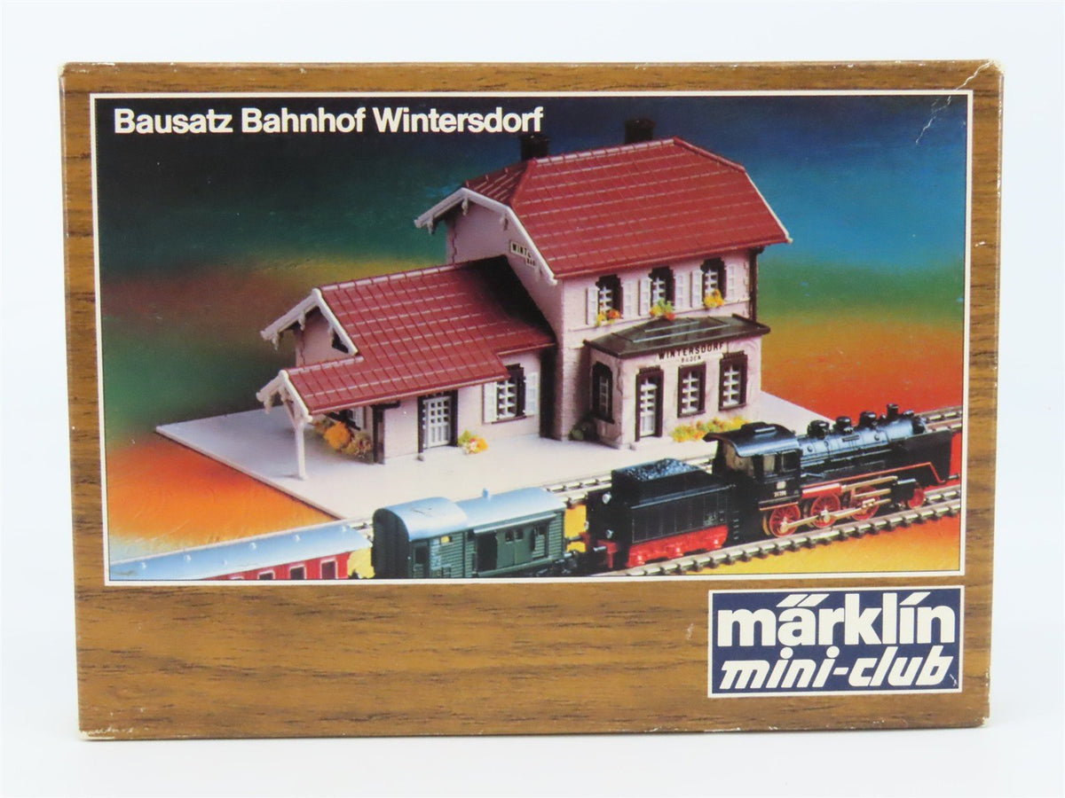 Z 1/220 Scale Marklin Mini-Club Kit 8970 Wintersdorf Station
