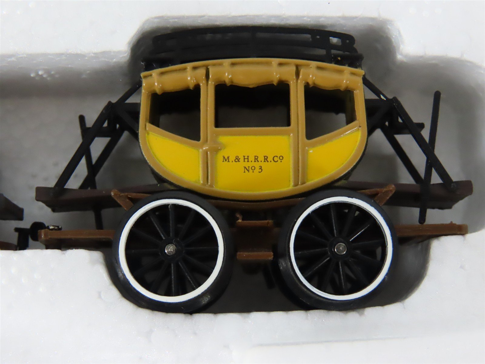 HO Scale Bachmann 00641 The DeWitt Clinton 0-4-0 Steam Passenger Train Set