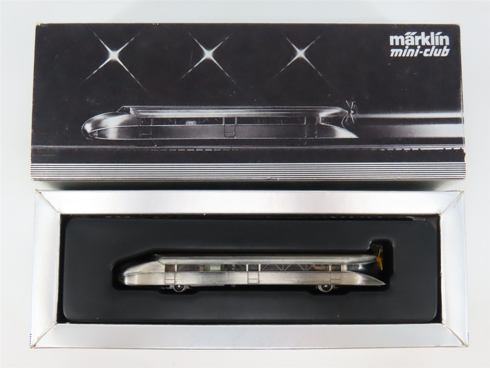 Z Scale Marklin Mini-Club 8876 Schienenzeppelin Rail Zeppelin Locomotive