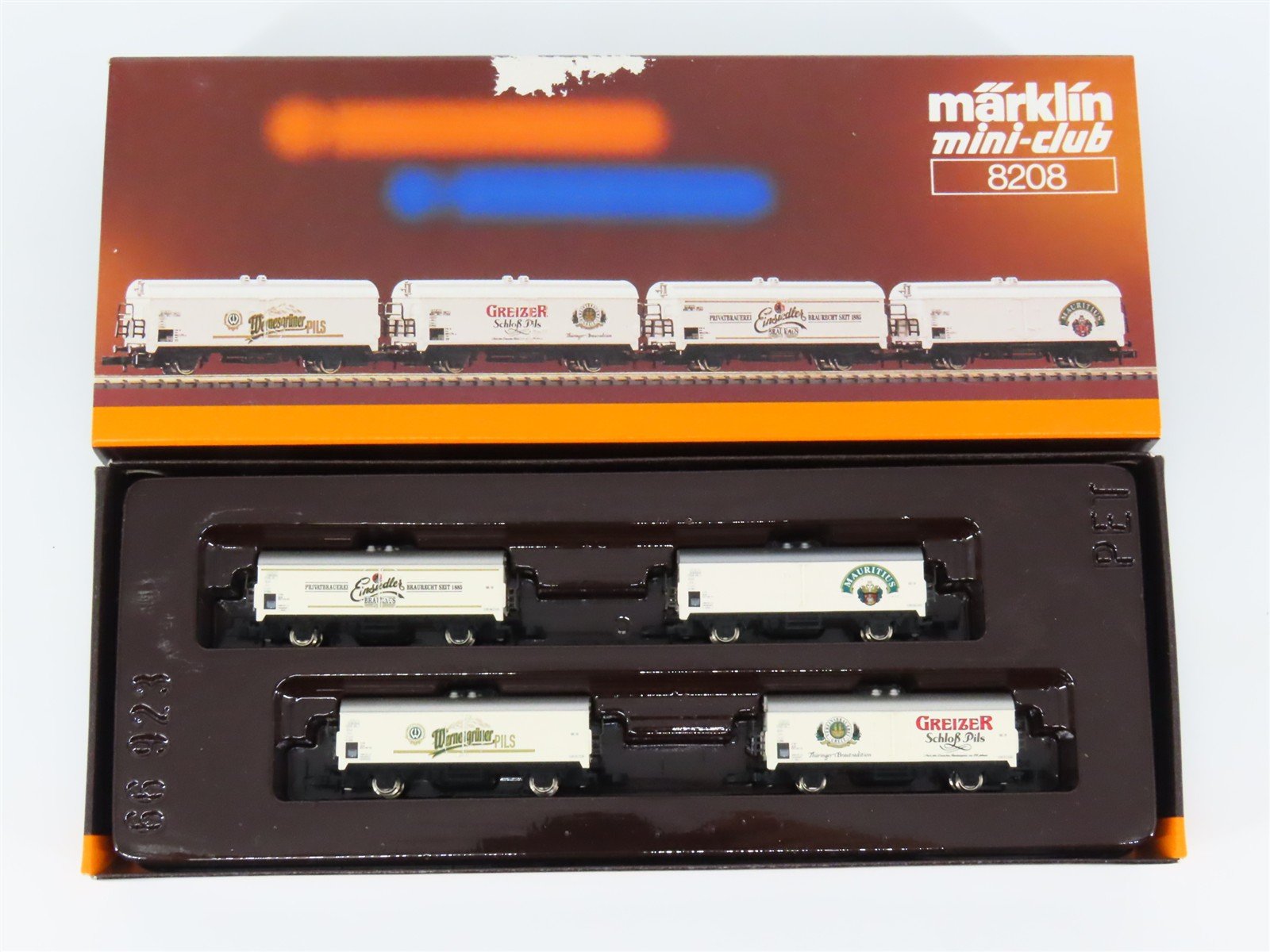 Z Scale Marklin Mini-Club 8208 European Beer Reefers 4-Car Set
