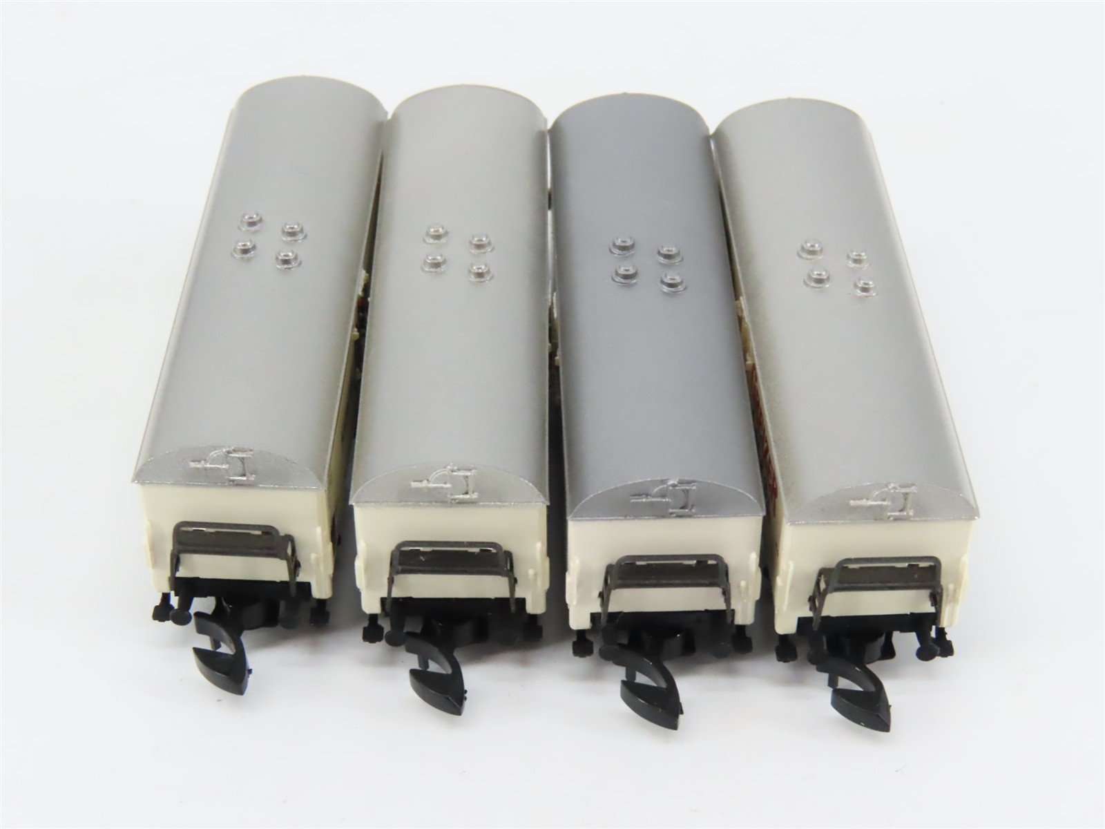 Z Scale Marklin Mini-Club 8208 European Beer Reefers 4-Car Set